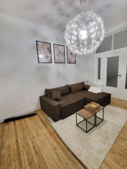 Appartement Style Haussmannien 1 Bedroom Brussels Exterior photo